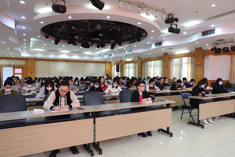 备选图）会议现场2